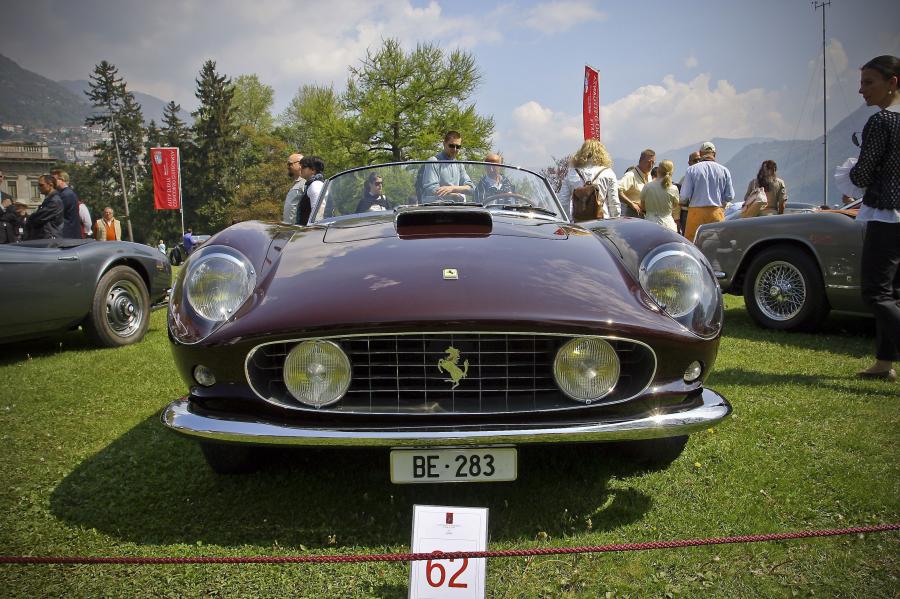  Ferrari 250 GT California Spyder 1958 года  (фото 12 из 24)